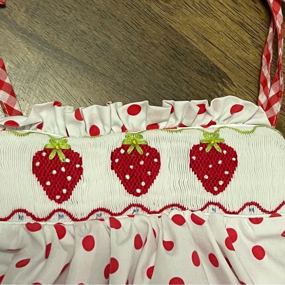 Southern Sunshine Smocked Strawberry Polka Dot Kids Bubble Romper Size 2T - Picture 2 of 8